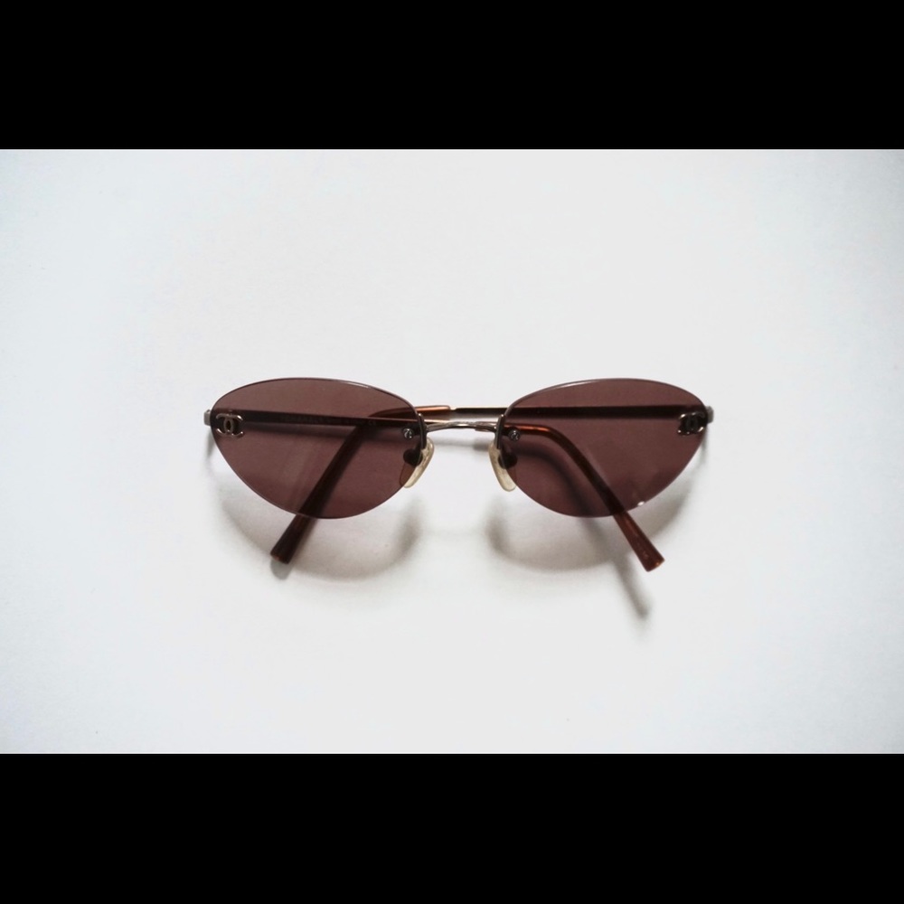 (SOLD) VINTAGE CHANEL Rimless Sunglasses